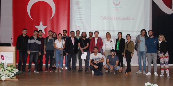 İKÇÜ’den “Gençler ve Değişen Dünyada Ruh Sağlığı” Etkinliği