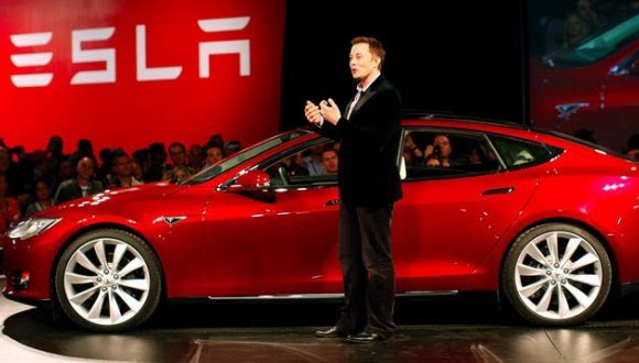 Uygun fiyatlı yeni Tesla Model 3 duyuruldu
