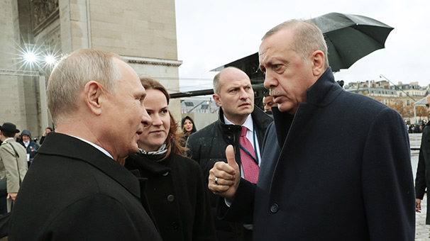 Erdoğan ile Putin Paris'te bir araya geldi