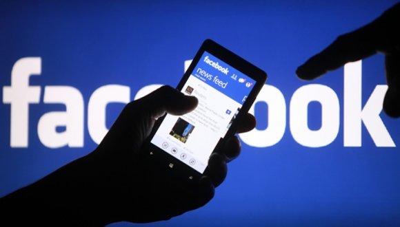 İtalya'dan Facebook'a 10 milyon euro ceza