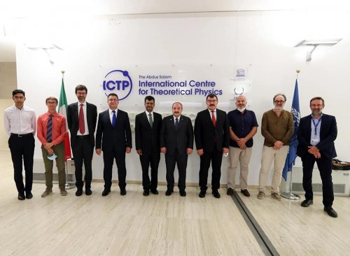 ictp-ziyareti.jpg