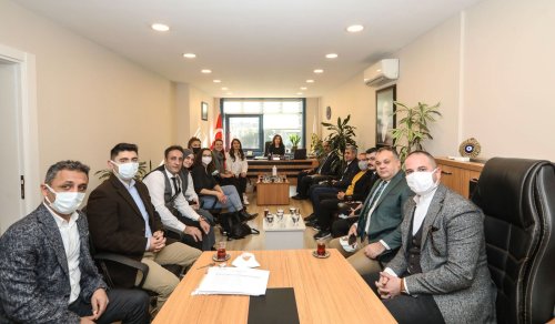 fey5gz3xwael0cu.jpg