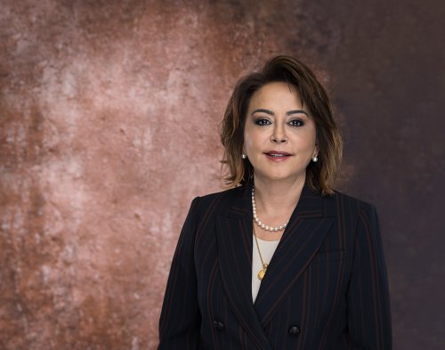 1640943242-emine-sabanci-kamisli-foto.jpg