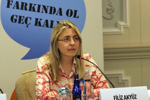 dr-filiz-akyuz.jpg
