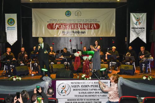 turk-sanat-muzigi-konseri-9.jpg