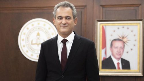 milli-egitim-bakani-mahmut-ozer-1647883-2.jpg
