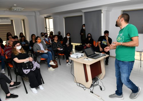 kariyer-planlama-semineri-haberi-3.jpeg