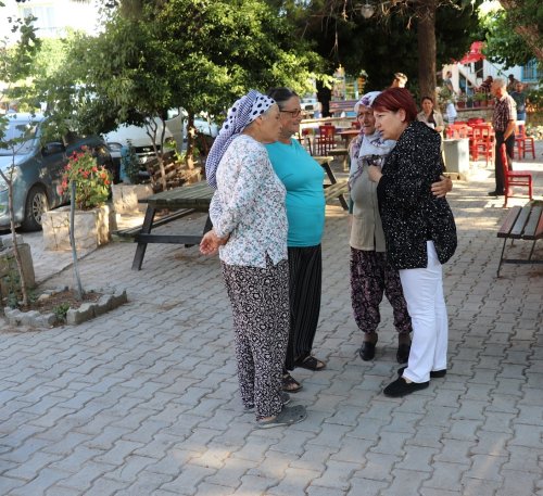 ilkay-girgin-erdogan-kosedere-ziyaret-6.jpg