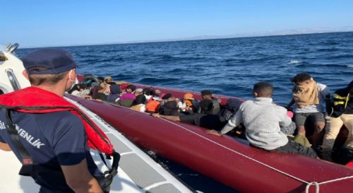 cesme-de-duzensiz-gocmen-operasyonu-115365.jpeg