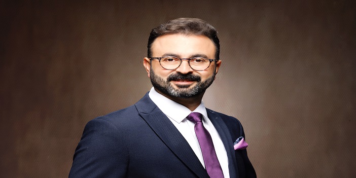 selim-danisman-1-152919524.jpg