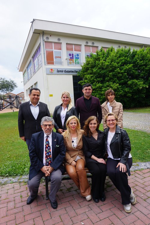 radyo-tv-juri.jpg