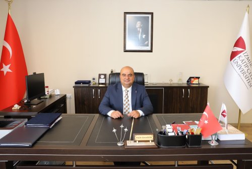 dekan-prof-dr-kerem-batir-1.jpeg