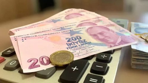 iste-emekli-ve-memurlar-icin-konusulan-zam-orani-2024-memur-zammi-ne-kadar-olacak-memura-ne-kadar-zam-yapilacak-8jft.webp