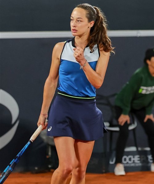 zeynep-sonmez-6.jpg