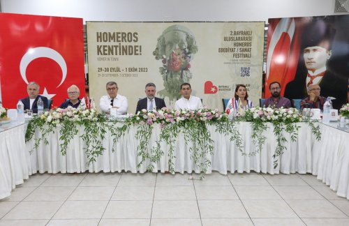 bayraklida-sanat-soleni-2.jpeg