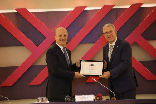 ege-erol-ozvar-necdet-budak-eunun-engelsiz-ekosistemi-paydaslardan-begeni-aliyor-10.jpg