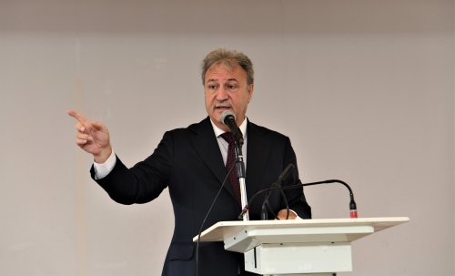 6572e1c829403.jpg