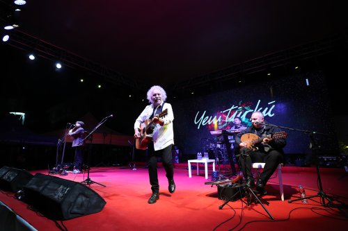 urla-enginar-festivalinde-yeni-turku-firtinasi-esti-6.jpg