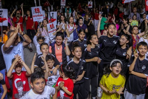 bayrakli-19-mayis-coskusu-6.jpg