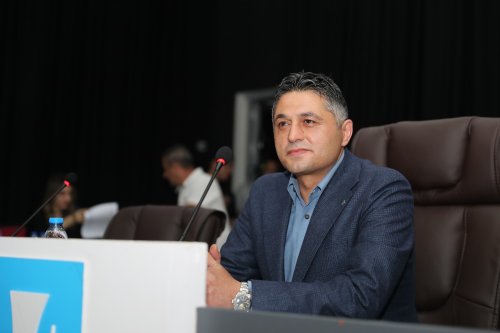 1-aliaga-belediye-baskans-serkan-acar.jpg