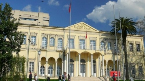 izmir-valiliginde-gorev-dagilimi-kim-hangi-gorevlerden-sorumlu-122189.jpeg
