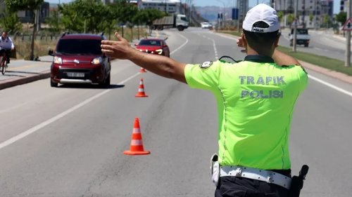 trafik-polisi.webp