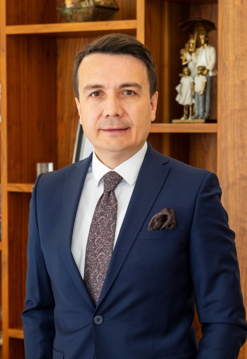 1729179383-aydem-enerji-ceo-serdar-marangoz-2.jpg