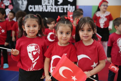 baskan-mutlu-miniklerin-bayram-coskusuna-ortak-oldu-6.jpeg