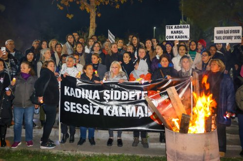 karabaglarda-kadinlar-siddete-karsi-tek-yurek-7.jpeg