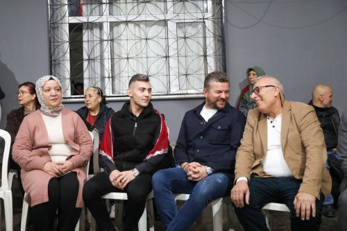 baskan-gorkem-dumandan-asker-gence-bayrak-surprizi-05.jpeg