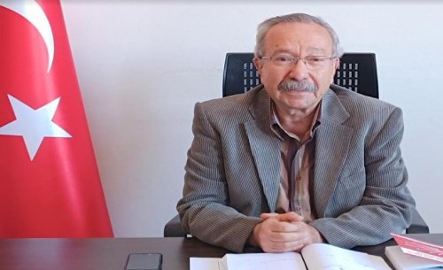 chp-foca-ilce-baskanligi-na-atanan-yilmaz-dan-suat-abi-formulu-330003-news-big.jpg