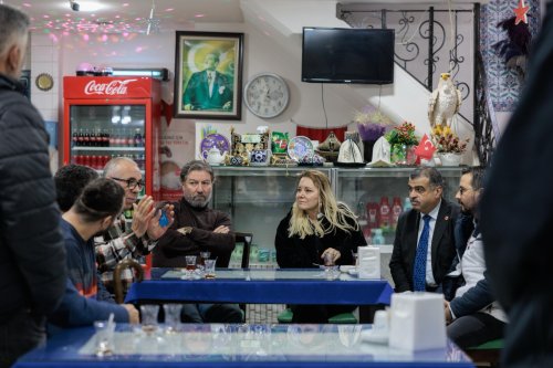 baskan-mutludan-kemeralti-esnafina-ziyaret-3.jpeg