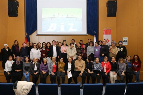 ge79y49wiaapac2.jpg