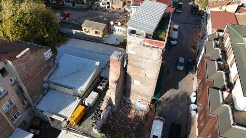 aw360635-05-min.jpg